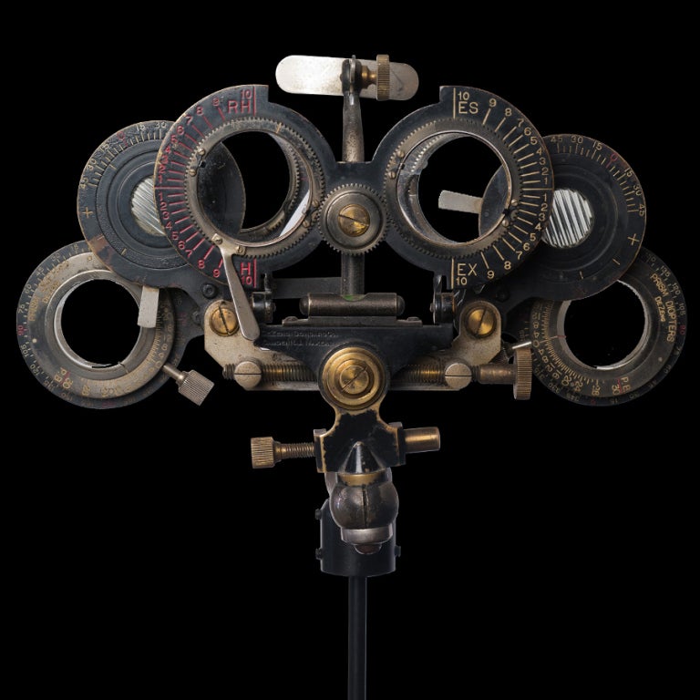 Opthamologist’s EyeTesting Device at 1stdibs