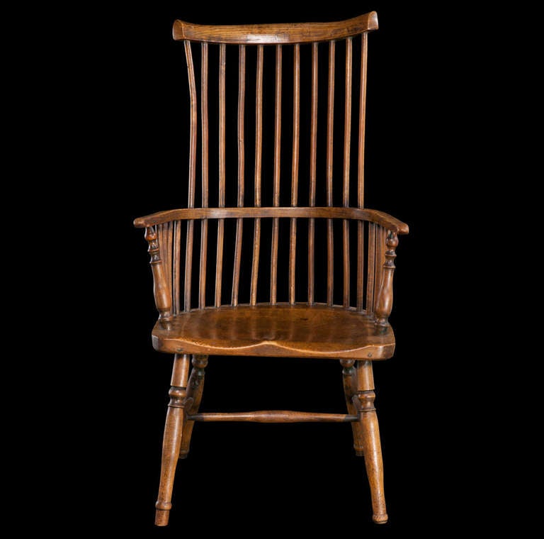 Comb Back Windsor Chair In Excellent Condition In Culver City, CA