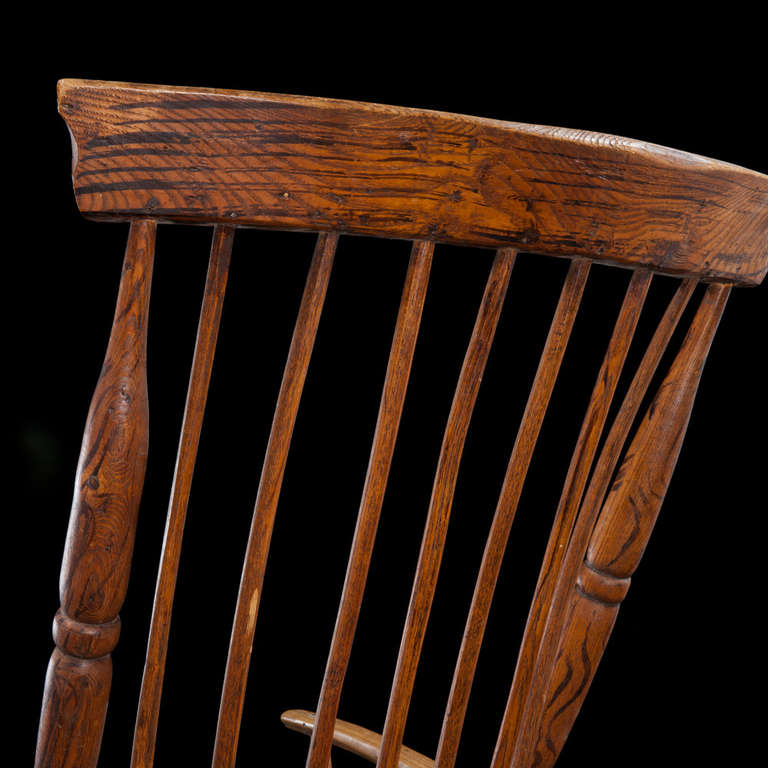 Country Comb Back Windsor Armchair