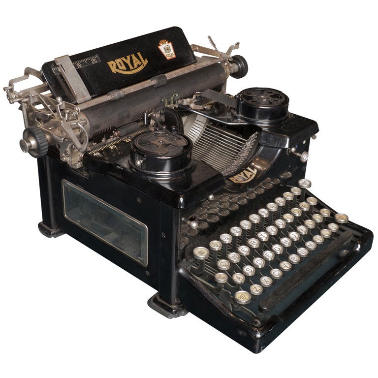 Early 20th century American Typewriter: Royal "10"