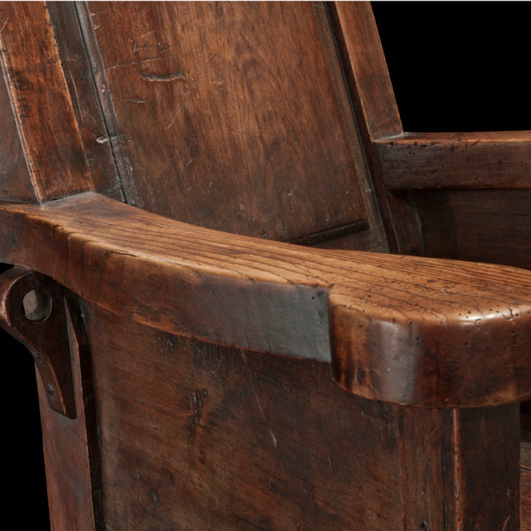 Primitive Gothic Elm Chair In Fair Condition In Culver City, CA