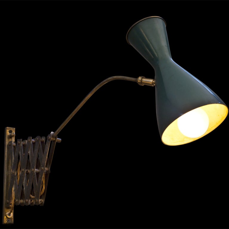 Lampe murale à ciseaux italienne