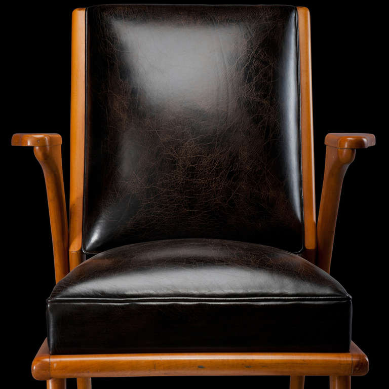 Pair of Leather / Wood Art Deco Armchairs In Good Condition In Culver City, CA