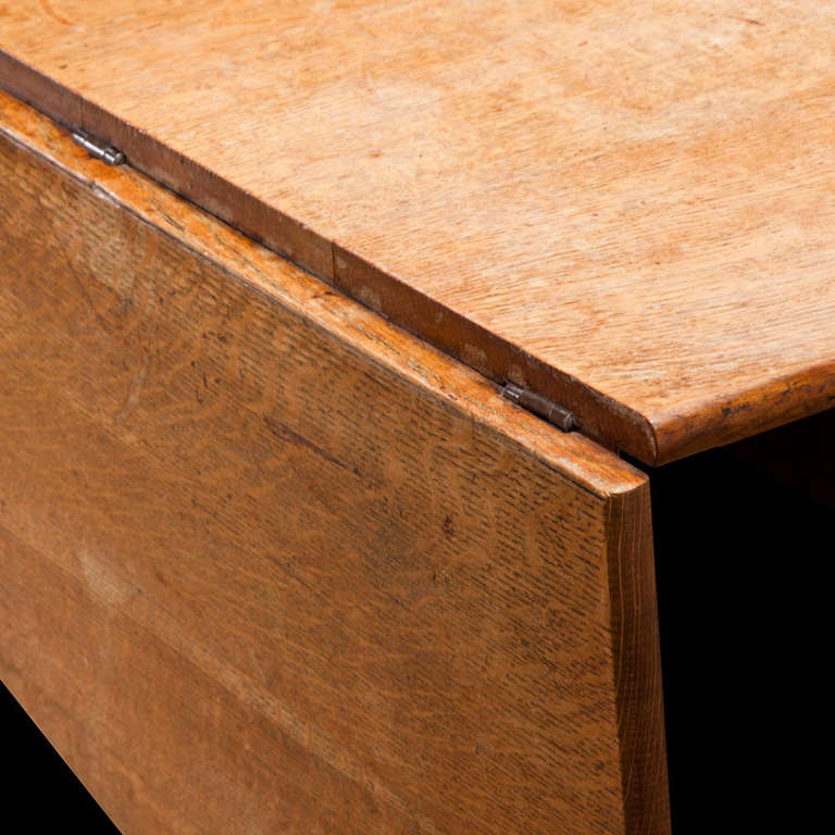 Metamorphic Sofa Table 2