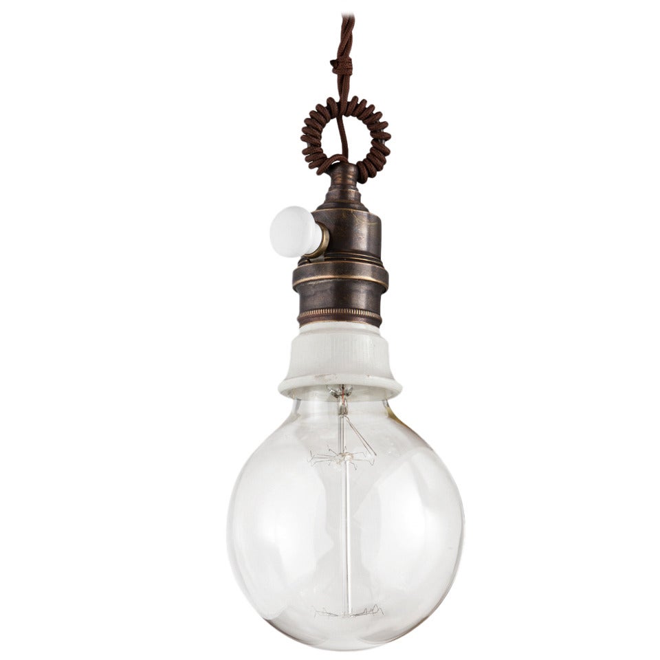 Simple Brass Bulb Light