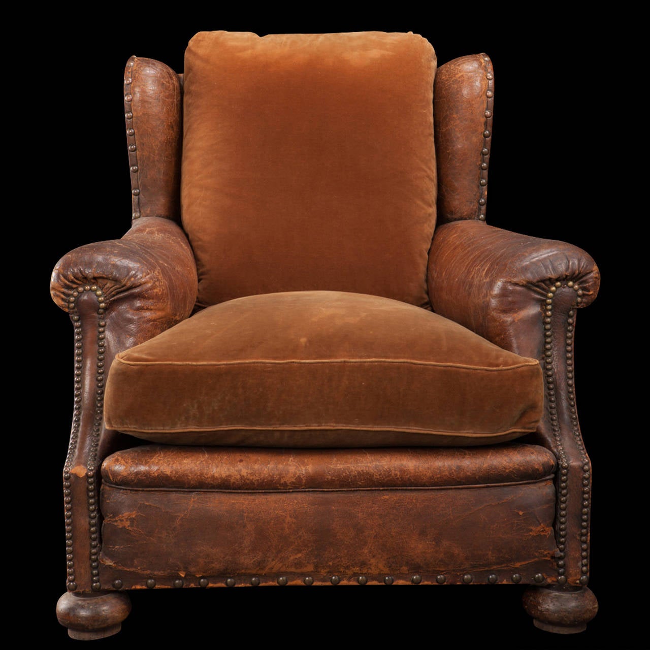Pair of Leather and Velvet Lounge Chairs 1