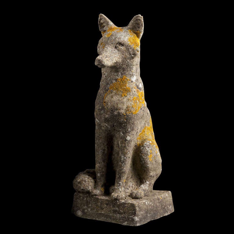 Pair of Stone Foxes In Good Condition In Culver City, CA
