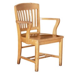 Court Sitting Chairs