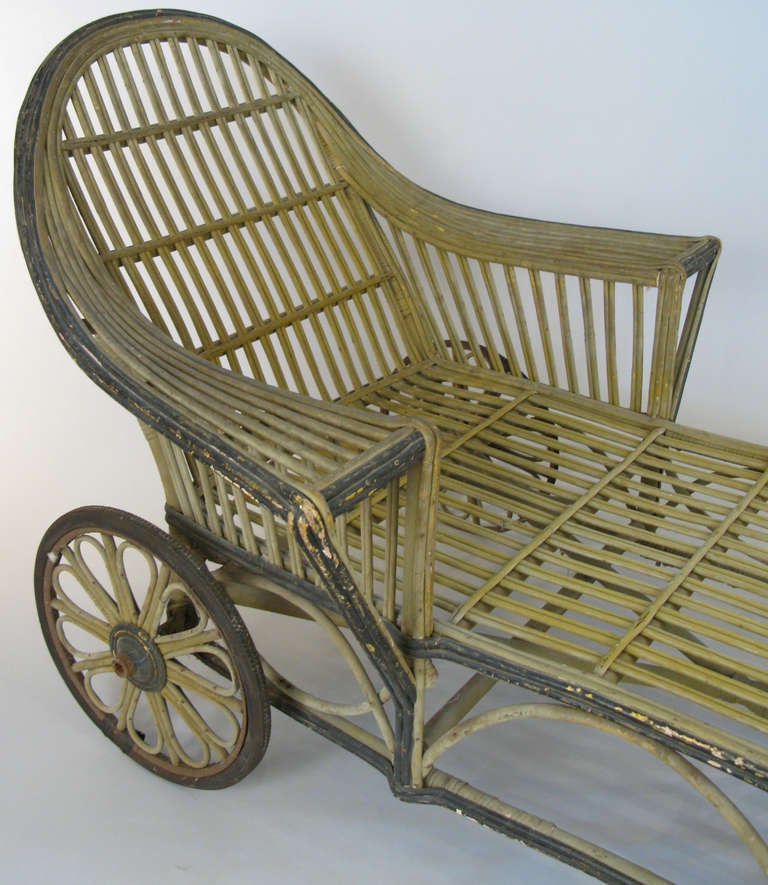 Antique Wicker Chaise Lounge 3