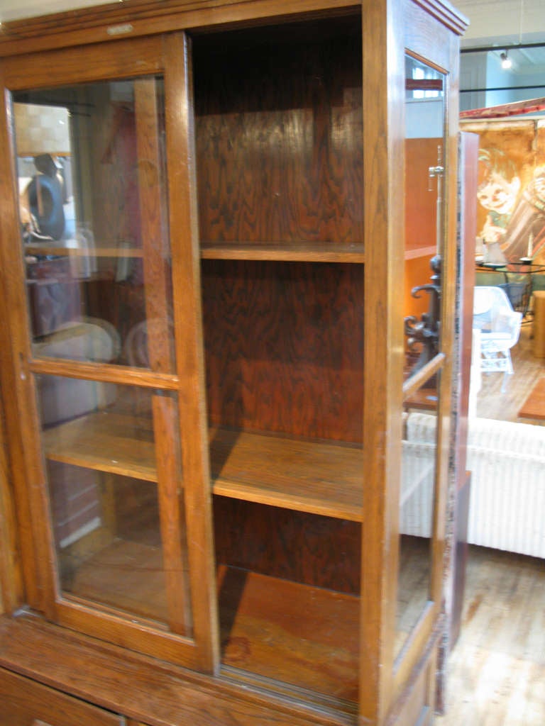 Antique Oak & Glass Display Cabinet In Good Condition In Hudson, NY