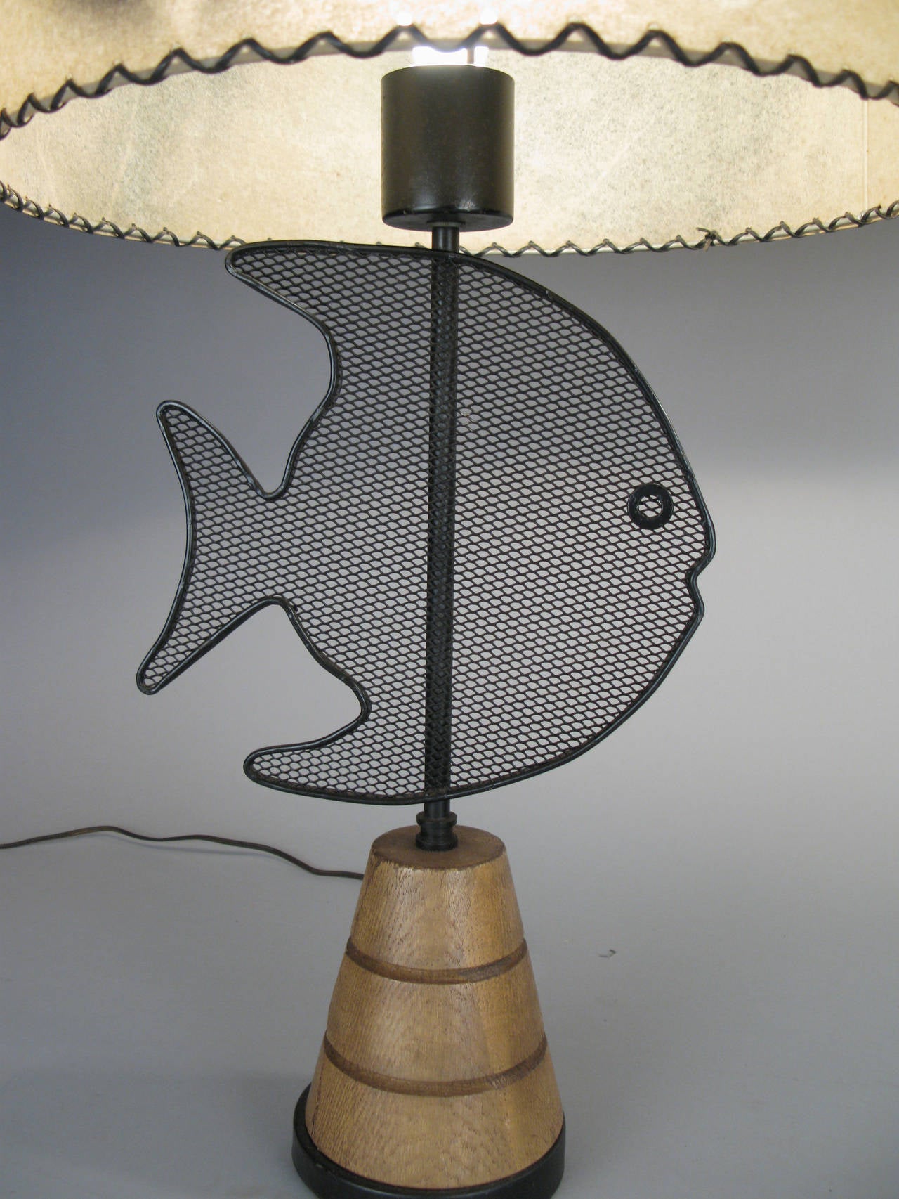American Pair of 1950s Modern Wire Fish Lamps in the Style of Frederick Weinberg