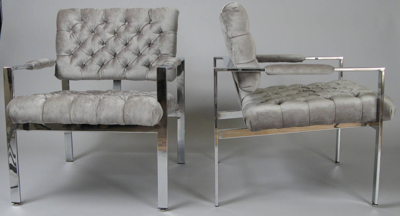 Pair of Vintage Chrome and Tufted Velvet Lounge Chairs by Milo Baughman In Excellent Condition In Hudson, NY