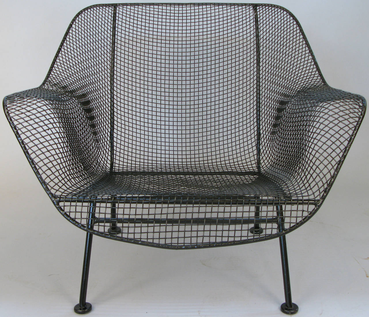 Pair of Vintage 1950s 'Sculptura' Garden Lounge Chairs by Russell Woodard In Excellent Condition In Hudson, NY