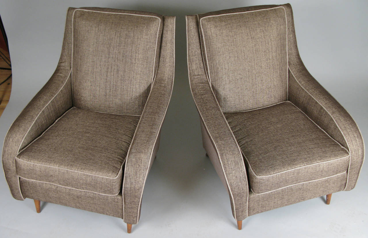 Pair of Stylish 1950s Italian Lounge Chairs 2