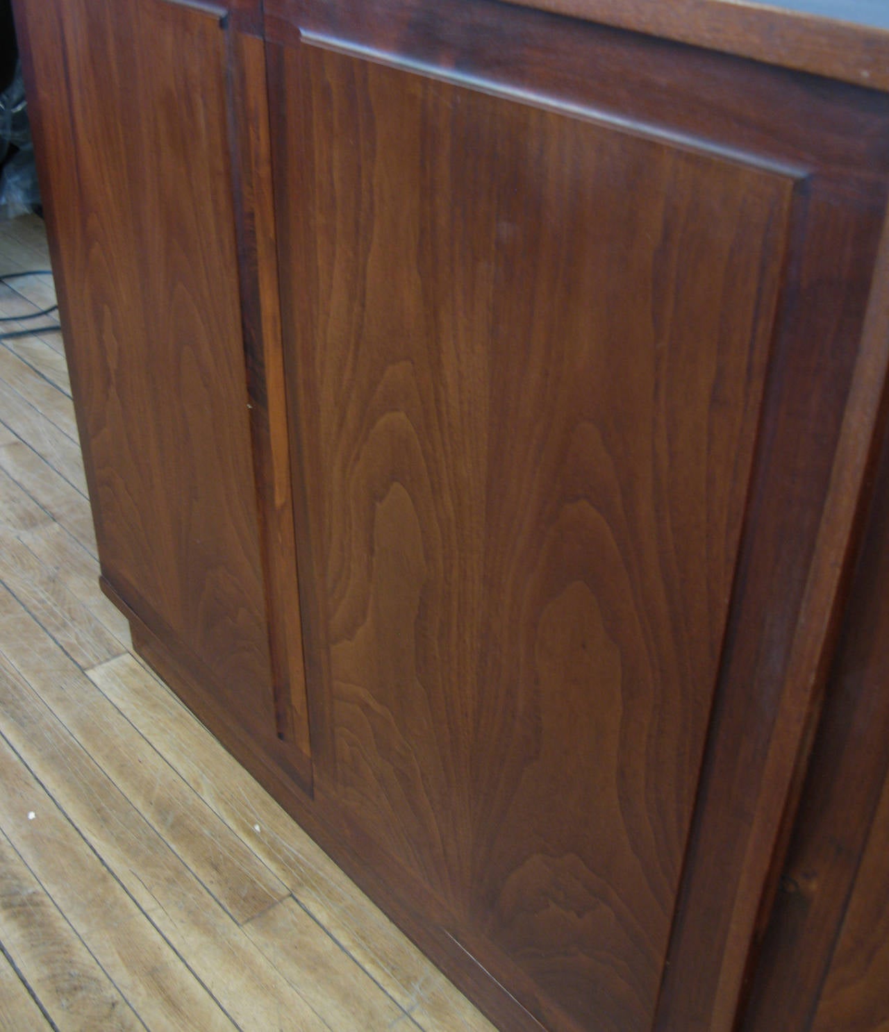 American Vintage 1950s Modern Walnut Cabinet