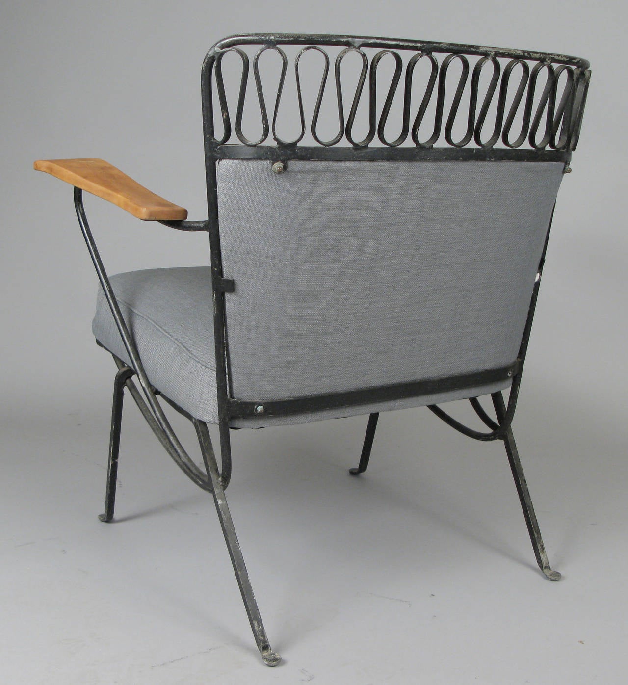 Rare Iron Lounge Chair by Maurizio Tempestini for Salterini In Good Condition In Hudson, NY