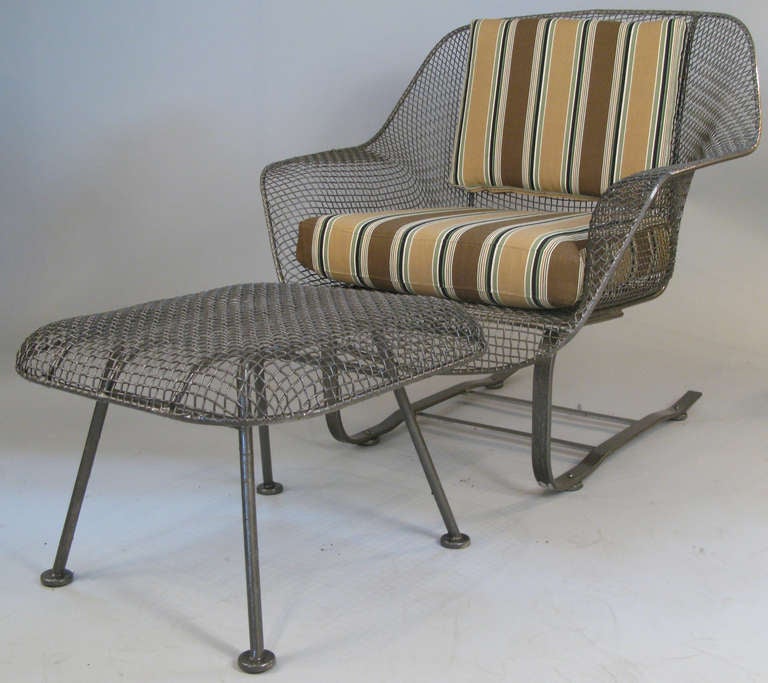 Pair of Vintage 'Sculptura' Garden Lounge Chairs & Ottomans by Russell Woodard In Excellent Condition In Hudson, NY