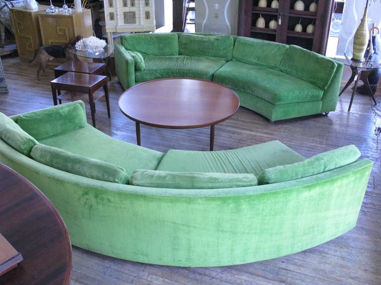 Semi Circular Curved Sectional Sofa by Milo Baughman 3