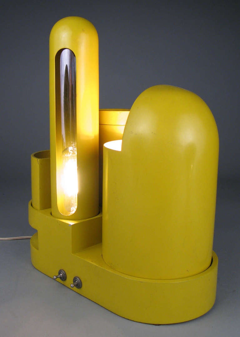 Rare Italian 'Rimorchiatore' Table Lamp by Gae Aulenti 3