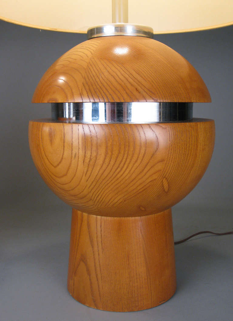 Mid-Century Modern Pair of 1970s Oak and Chrome Lamps