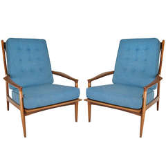 Pair of 1950s Walnut Lounge Chairs by Milo Baughman for Thayer Coggin