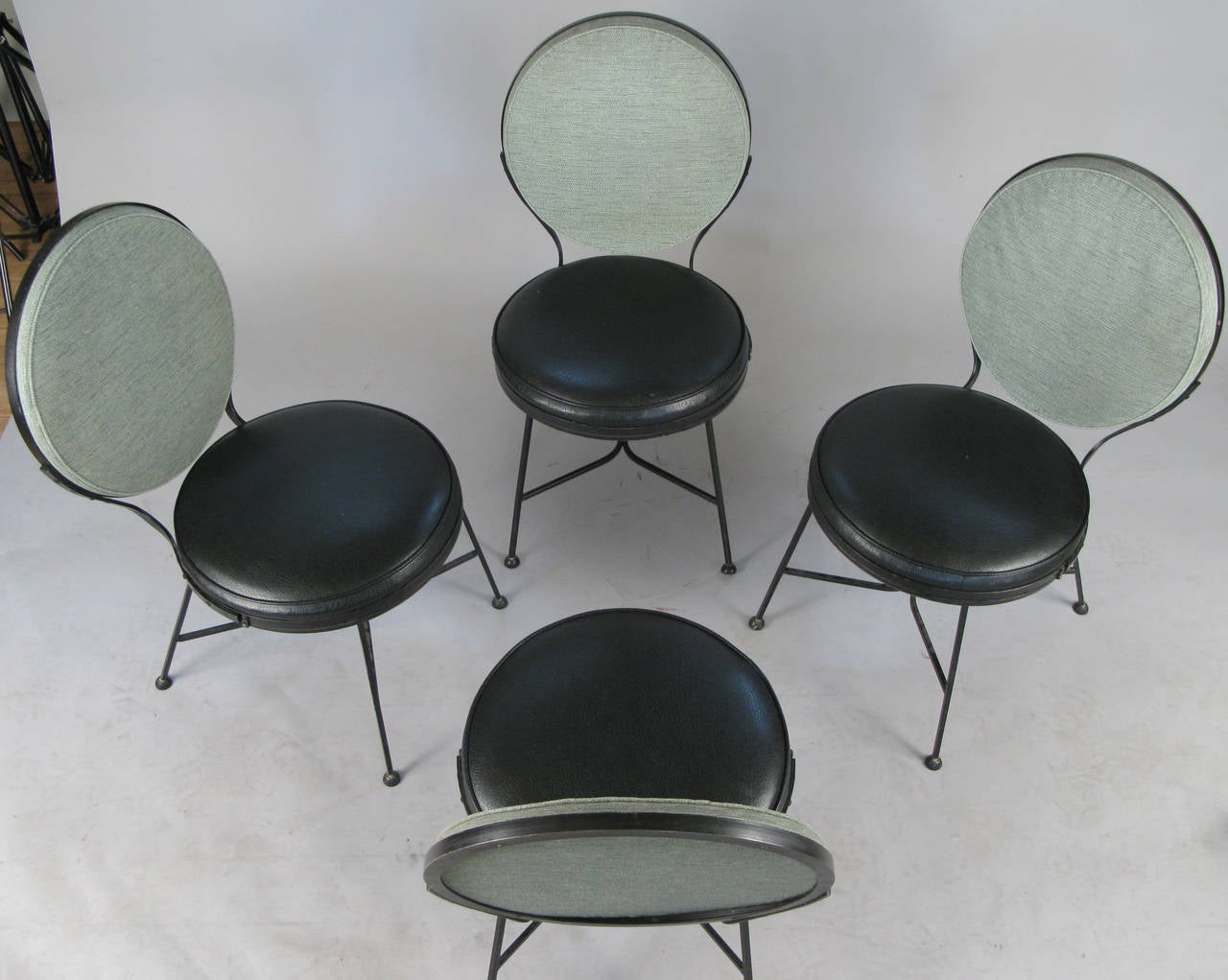 Mid-Century Modern Set of Four 1950s Modern Chairs by Troy Sunshade