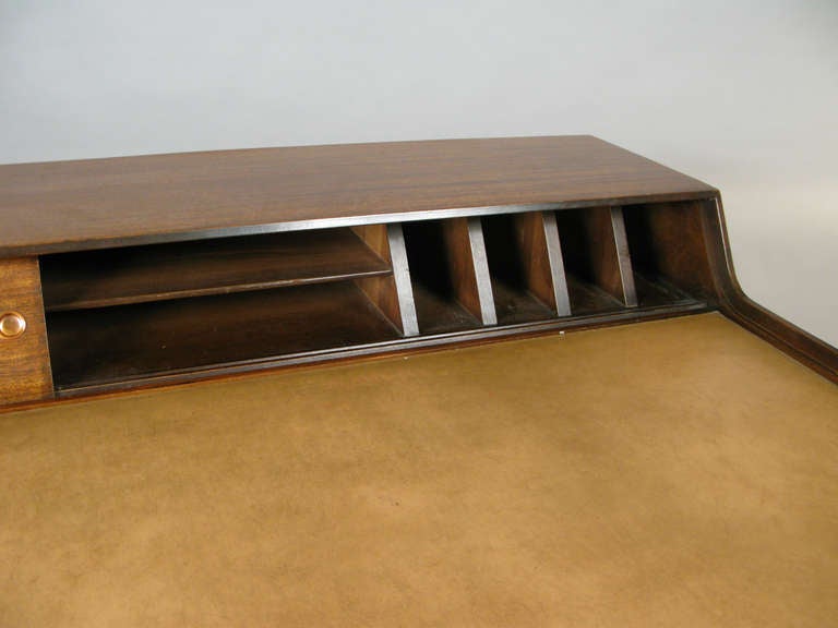 Mid-20th Century Vintage Walnut & Leather Desk by John van Koert for Drexel