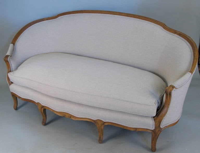 1950s French Style Linen Sofa In Excellent Condition In Hudson, NY