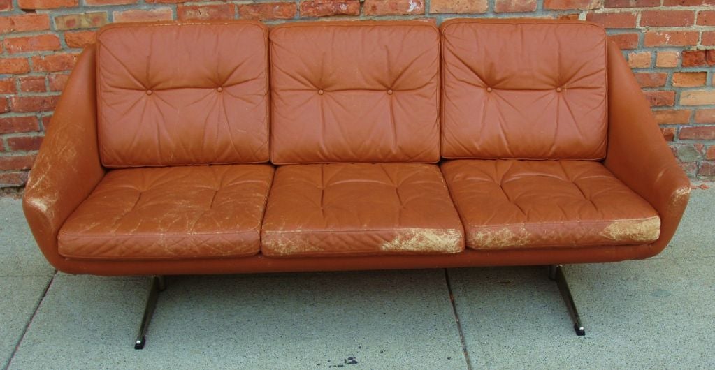 vintage leather sofa modern swedish vintage leather sofa by overman for sale at 1stdibs vintage leather sofa modern swedish vintage leather sofa by overman for sale at 1stdibs