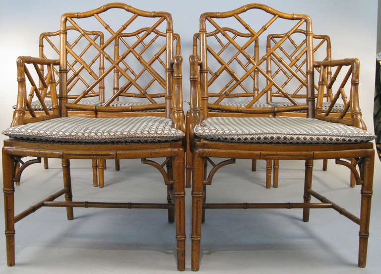 Set of Six Vintage Faux Bamboo Dining Chairs In Excellent Condition In Hudson, NY