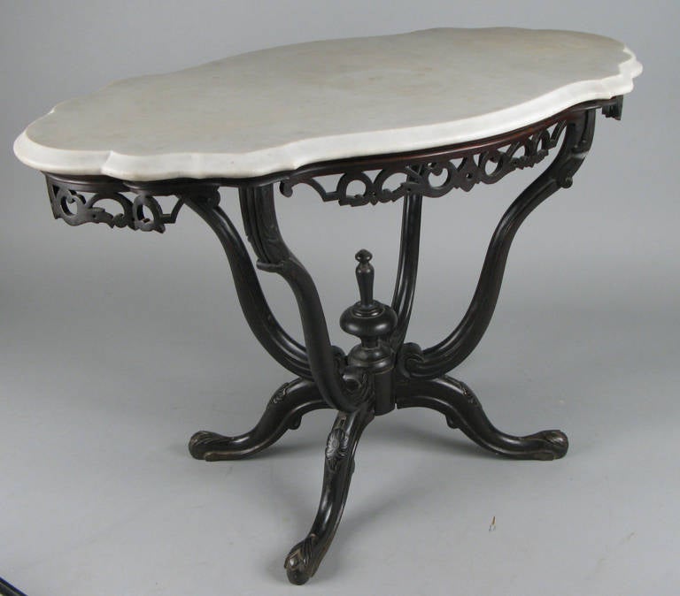 Pair of 19th Century Anglo-Indian Marble-Top Tables 3