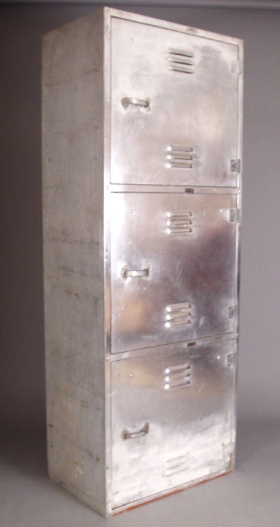 aircraft cabinet