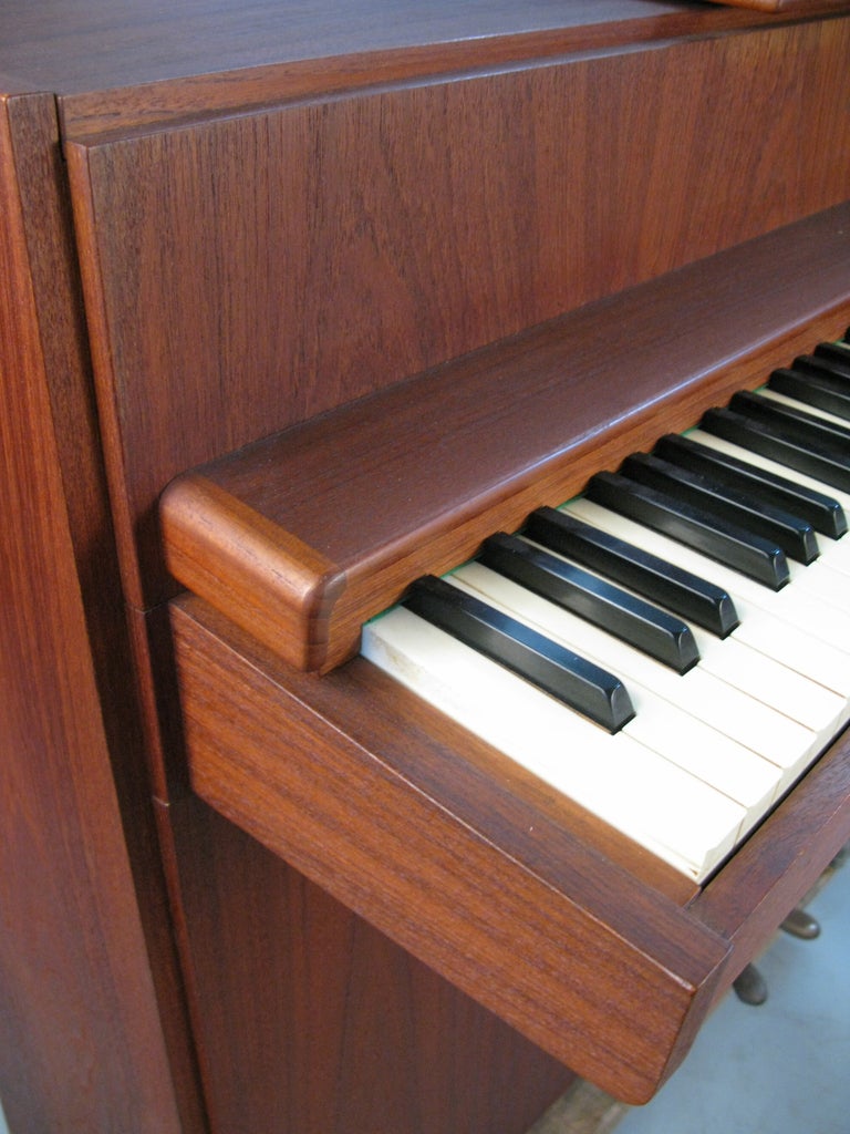 andreas christensen upright piano