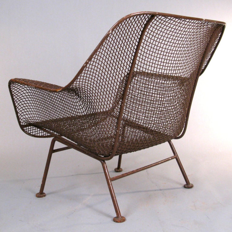 Pair of Vintage 'Sculptura' Garden Lounge Chairs by Woodard In Excellent Condition In Hudson, NY