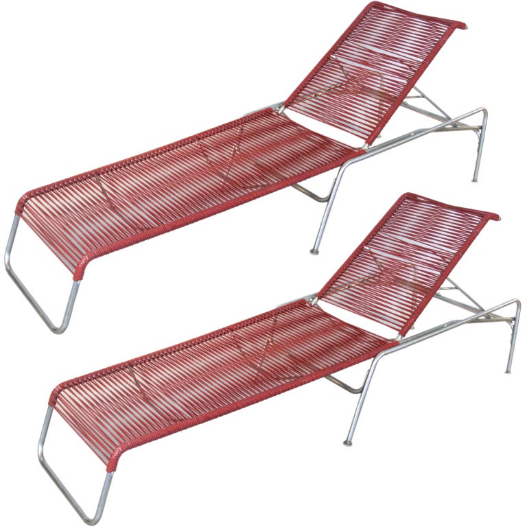 Pair of Italian 1960s Chaise Lounges
