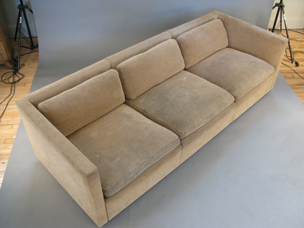 American Vintage Modern Sofa by Charles Pfister for Knoll