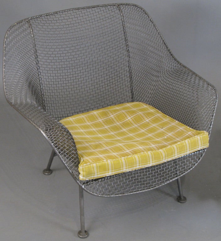 American Pair of Vintage 'Sculptura' Lounge Chairs by Woodard