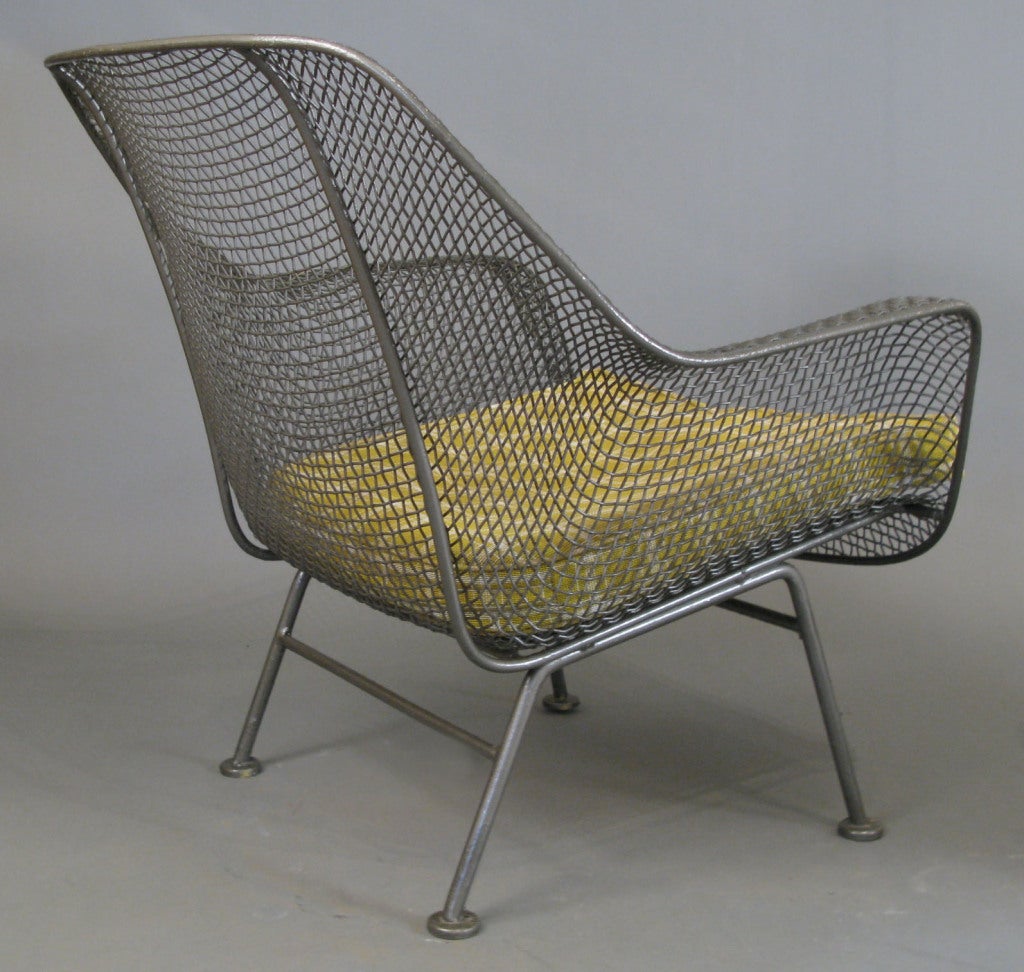 Pair of Vintage 'Sculptura' Lounge Chairs by Woodard at 1stDibs
