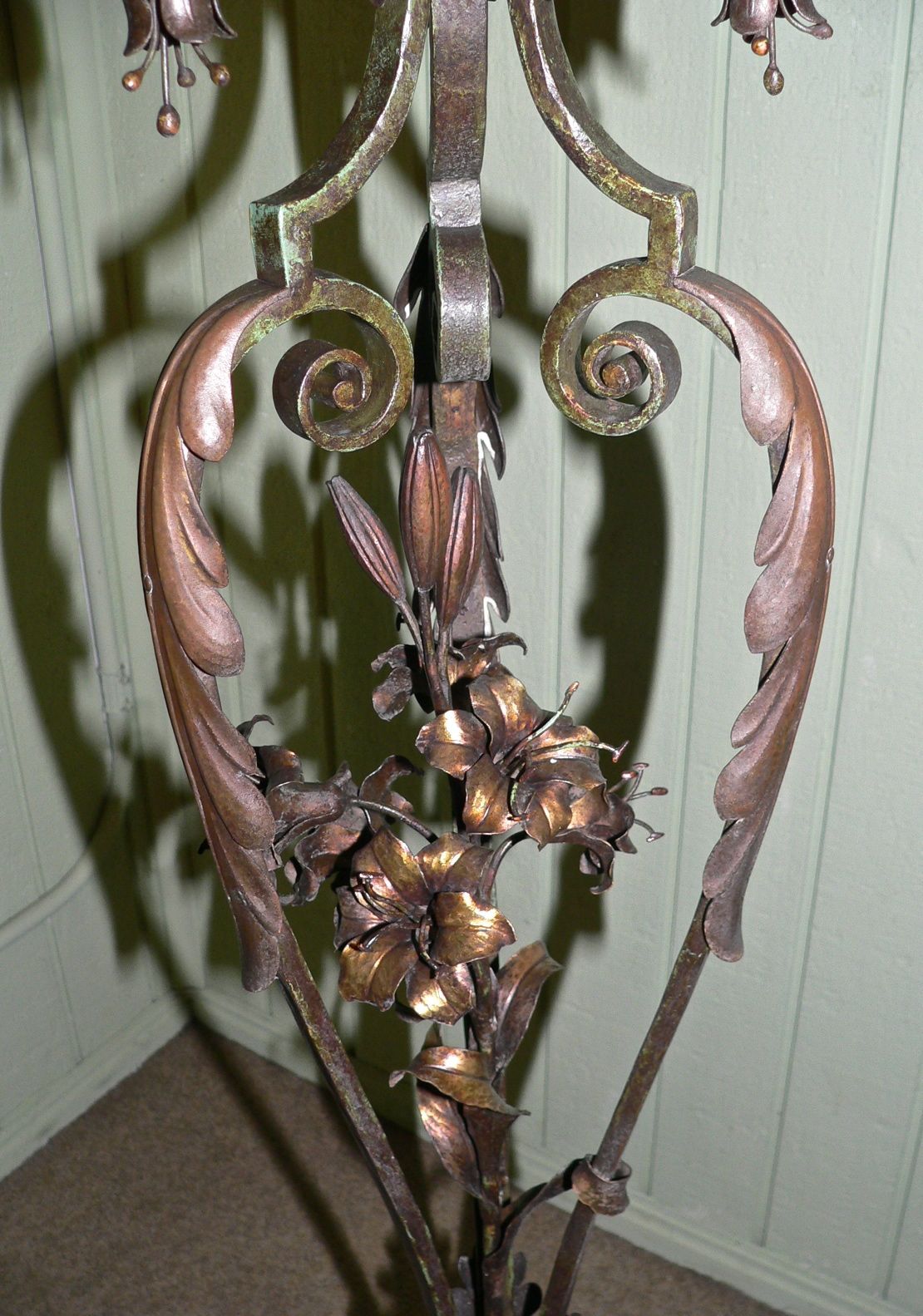 Wrought Iron Foliate Plant Stand