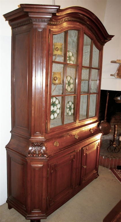 French Directoire Period Cupboard In Excellent Condition For Sale In Pasadena, CA
