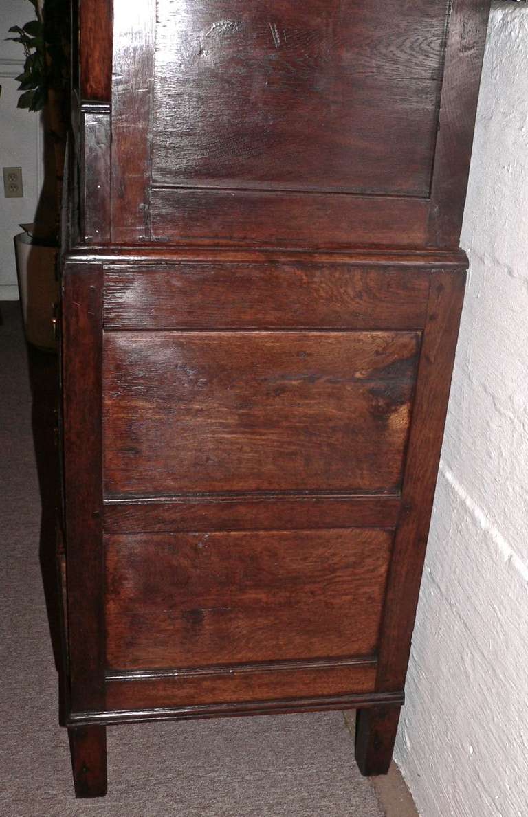 Welsh 19th Century Oak Press Cupboard For Sale 2