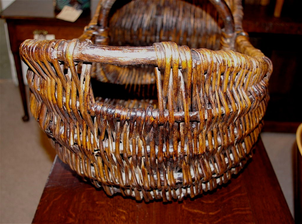 19th Century French Grape Gathering Basket from Burgundy