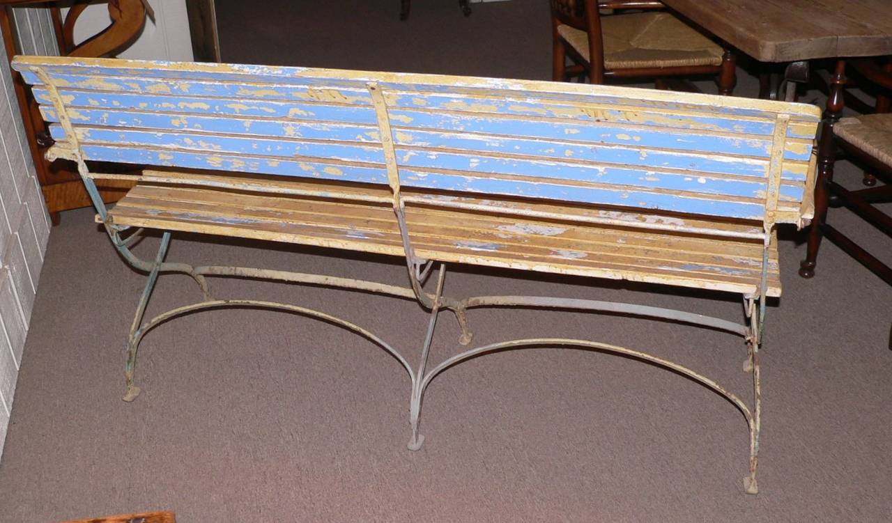 French Folding Garden Bench In Excellent Condition For Sale In Pasadena, CA