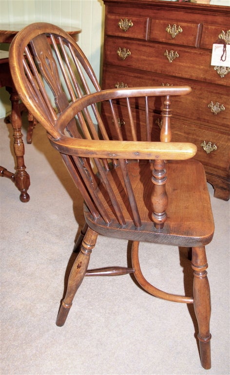 Set of Four English Yew Wood Windsor Chairs 5