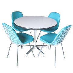 Dining set by Charles Eames for Herman Miller