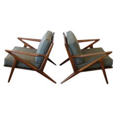 Pair of walnut Z chairs by Poul Jensen