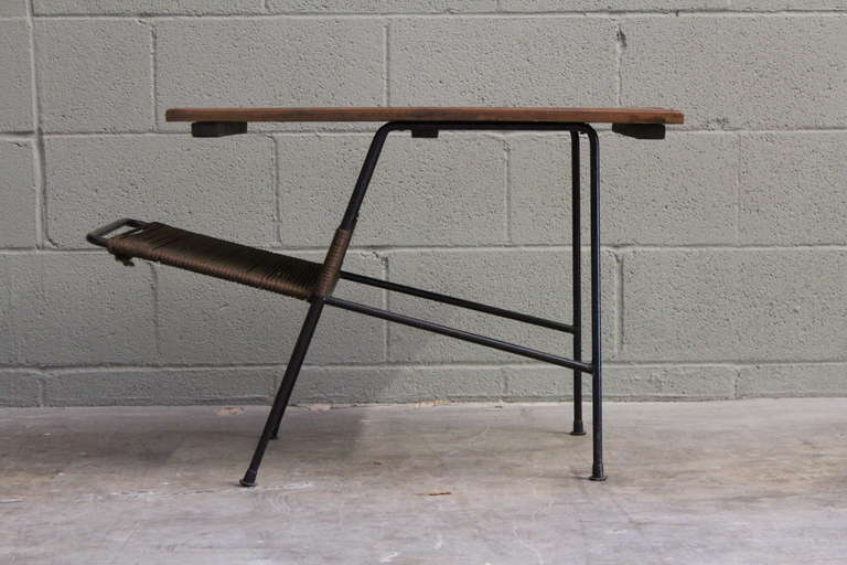 Side Table by Arthur Umanoff for Raymor In Good Condition For Sale In Dallas, TX