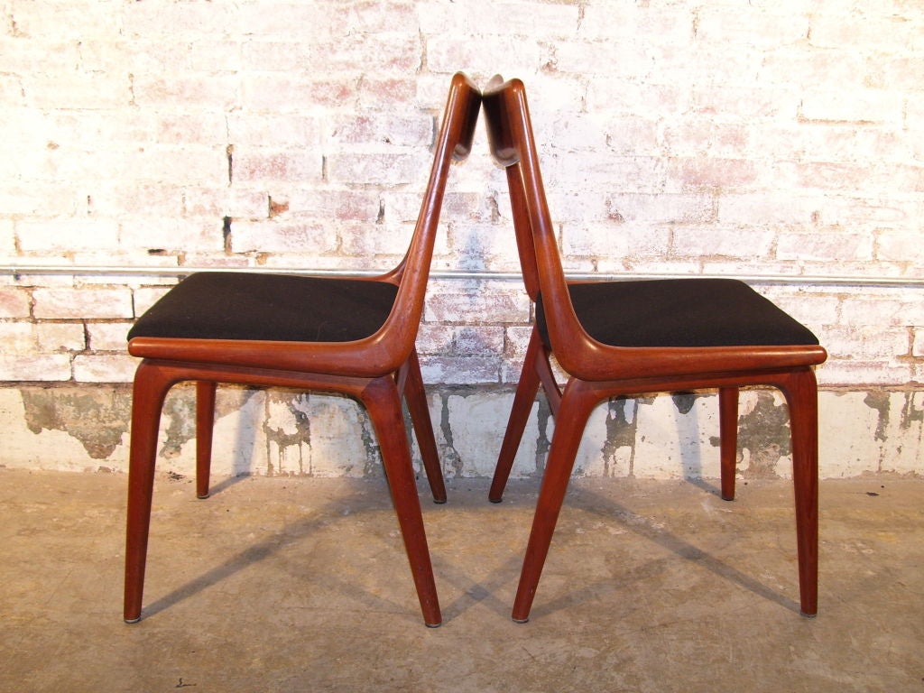 Teak Danish Modern Draw Leaf Dining Table and Eight Chairs 6