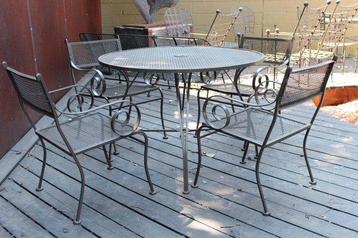 Vintage outdoor dining set For Sale 3