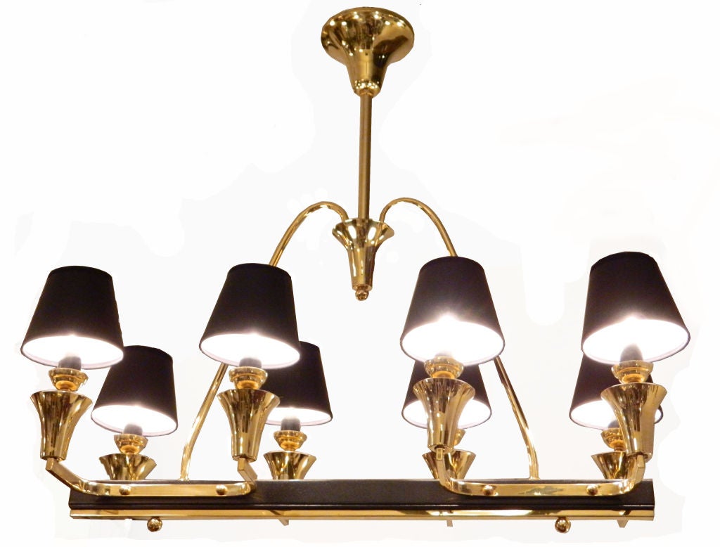 French Neoclassical Eight Lights Chandelier, Probably Retailed by Maison Jansen In Good Condition For Sale In Miami, FL